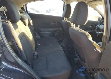 2017 Honda Hr-V Lx z USA, uszkodzony, nr VIN 3CZRU5H32HG700806